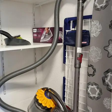 Cec-spezial, 2 Nebeneinander, Bis 12 Personen, Klimaanlage, Parkplaetze Apartmán Cremlingen
