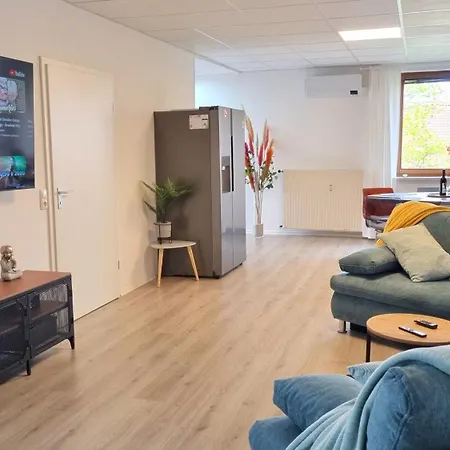 Cec-spezial, 2 Nebeneinander, Bis 12 Personen, Klimaanlage, Parkplaetze Cremlingen