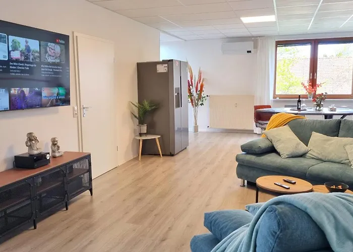 Cec-spezial, 2 Nebeneinander, Bis 12 Personen, Klimaanlage, Parkplaetze 크렘린건