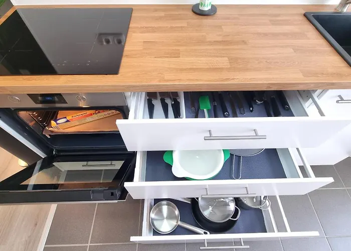 Cec-spezial, 2 Nebeneinander, Bis 12 Personen, Klimaanlage, Parkplaetze *